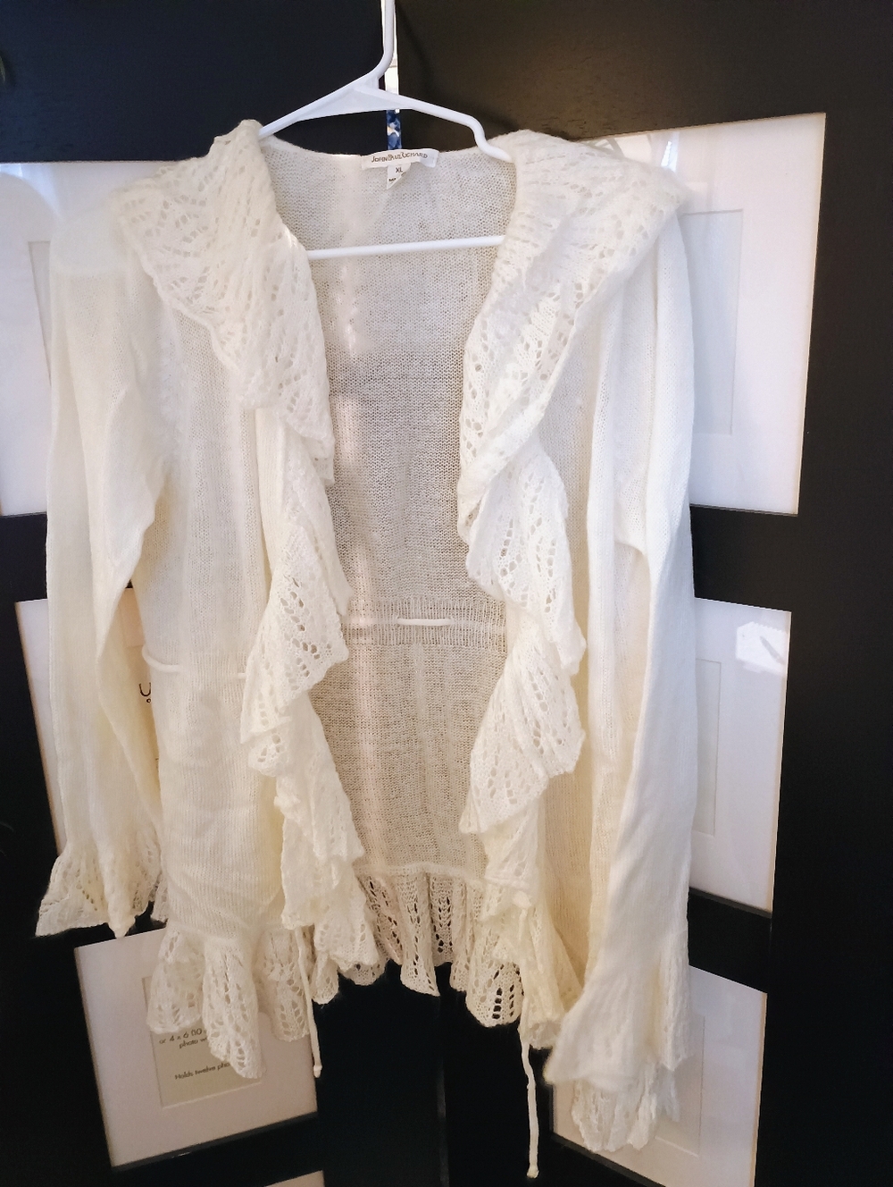 PRICE FIRM JohnPaul Richard Cream Lace-Trim Knit Cardigan